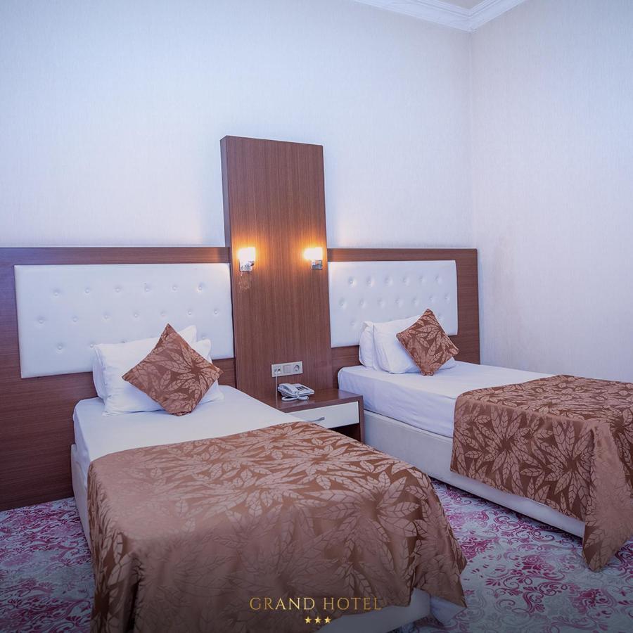 Grand Nakhchivan Hotel Exterior photo