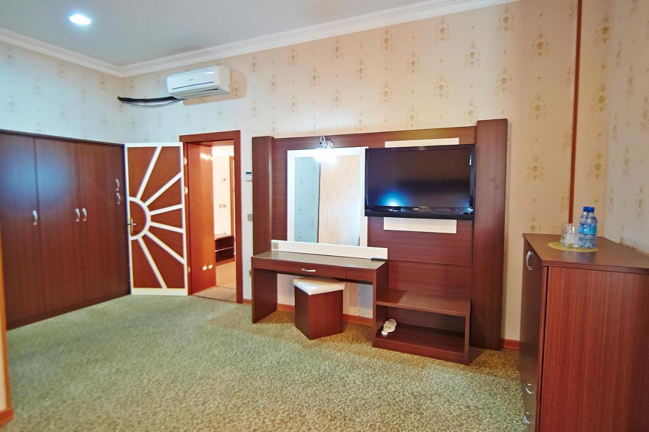 Grand Nakhchivan Hotel Exterior photo